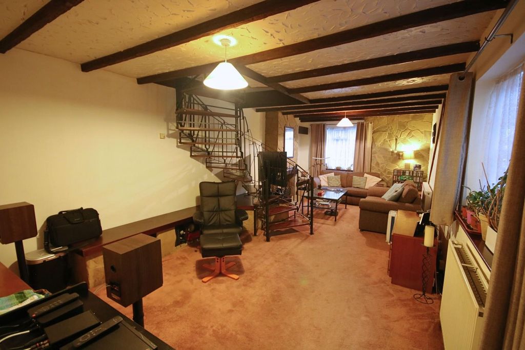 Property photo 3 of 12 liv1 (24).Jpg