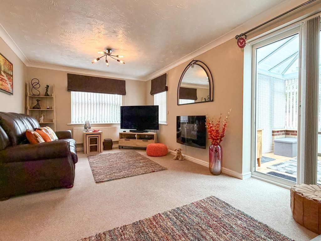 Property photo 2 of 23 5307625