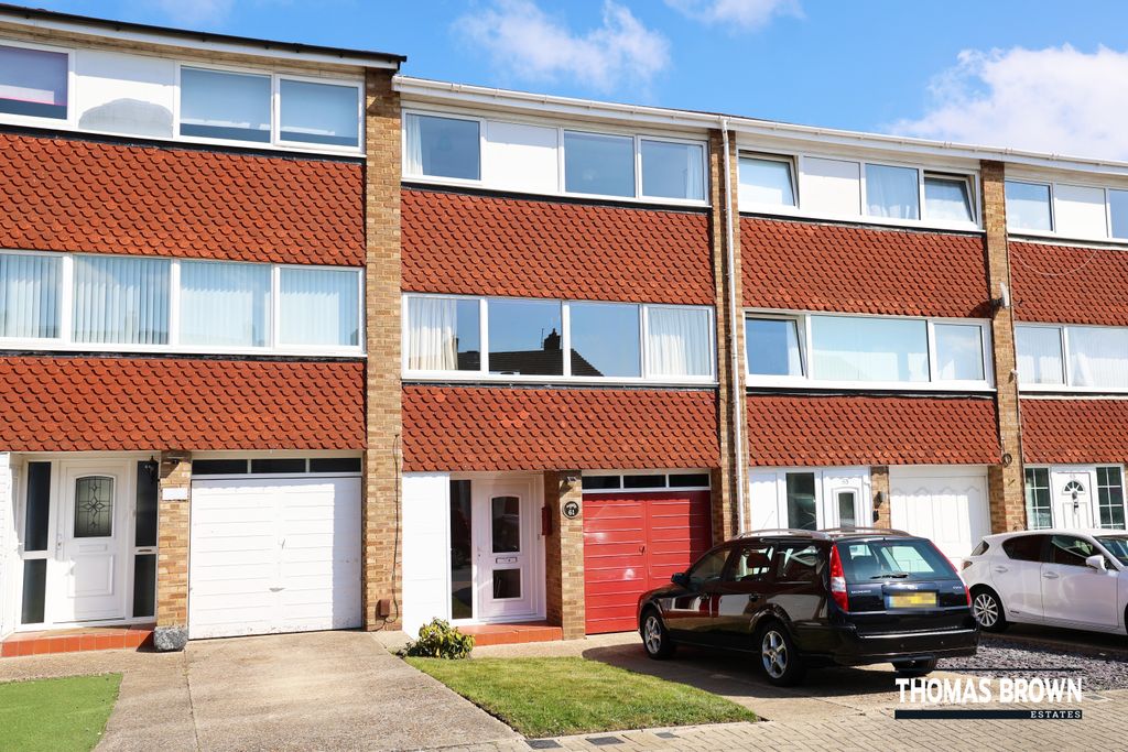 Property photo 1 of 21