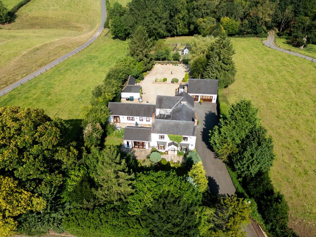 Property photo 1 of 46 4154101