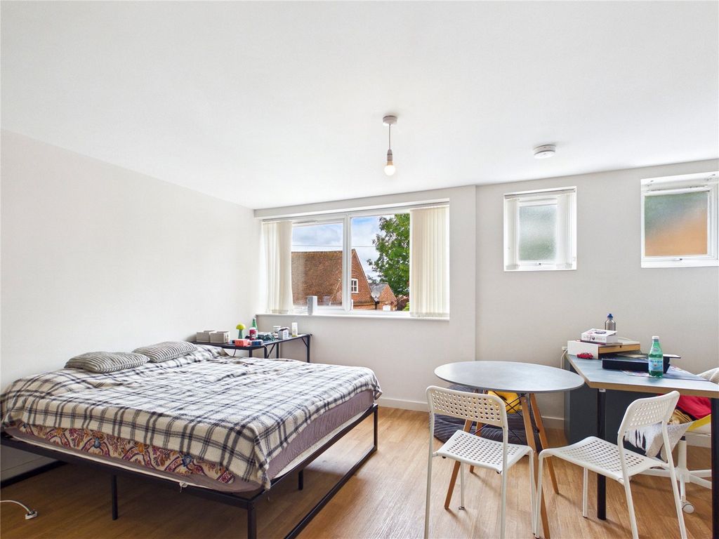 Property photo 2 of 10 Picture No. 01