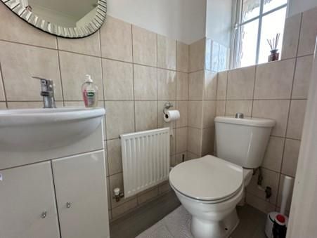 Property photo 2 of 13 Cloakroom.Jpg