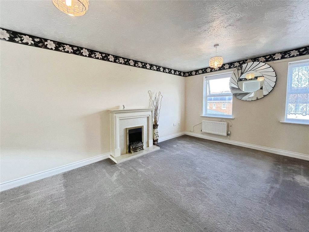Property photo 3 of 12 Picture No. 03