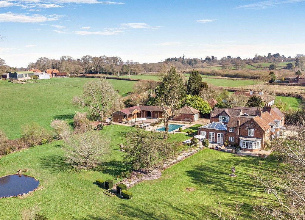 Property photo 2 of 21 Picture No. 01