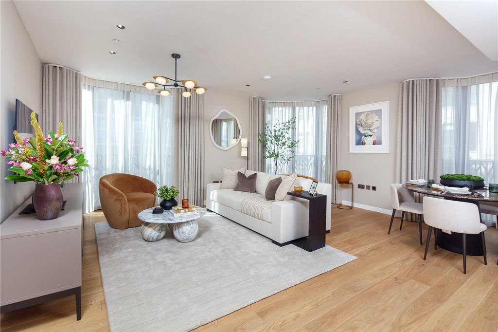 Property photo 2 of 6 Reception Area