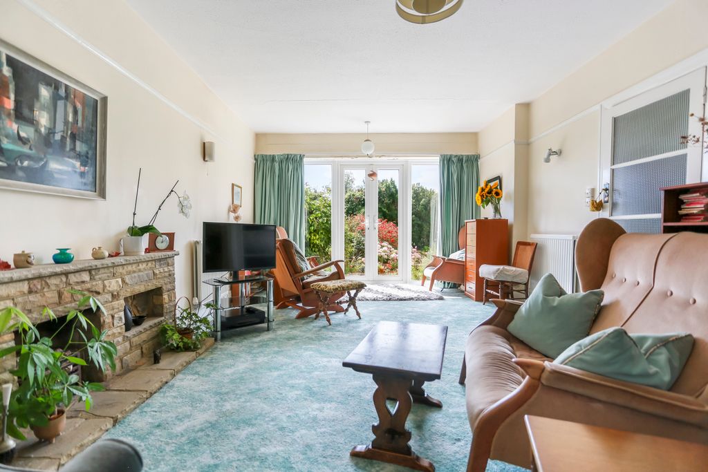 Property photo 2 of 24 296A6193