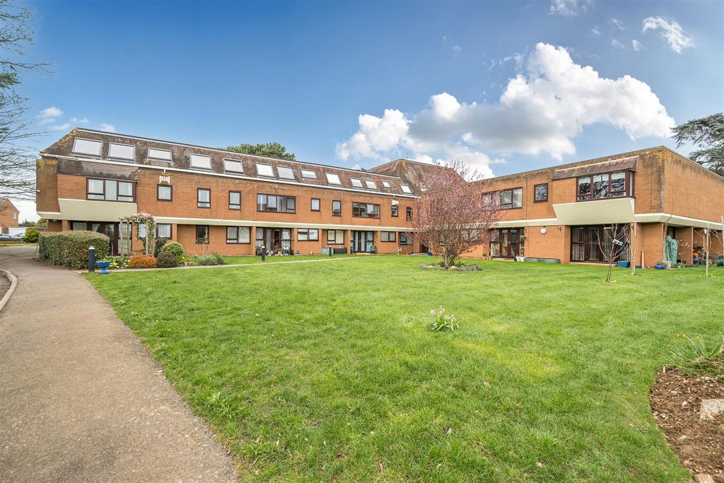 Property photo 1 of 19 For Sale By Aspire Residential | Guardian Court