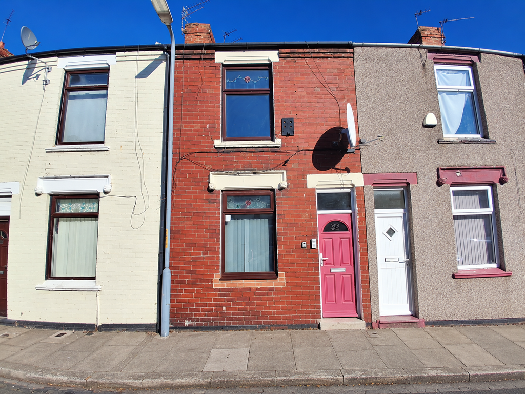 Property photo 1 of 12