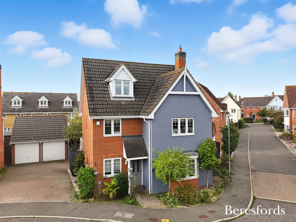 Property photo 1 of 25 Front