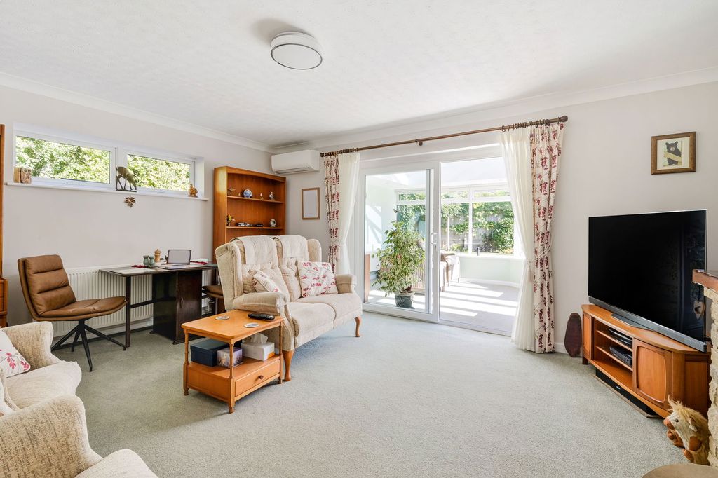 Property photo 3 of 16