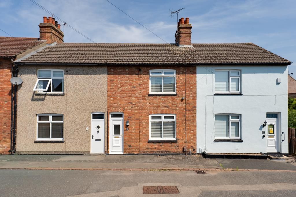 Property photo 1 of 29 21 Bird Street, Burton Latimer (19 Of 29).Jpg