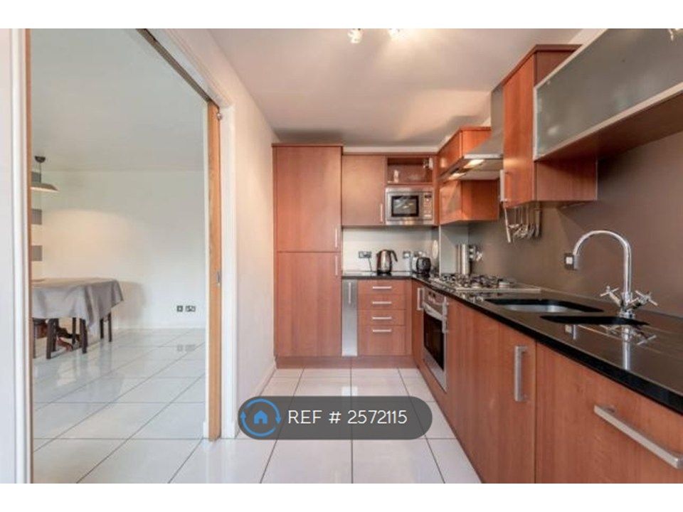 Property photo 2 of 9 Full Kitchen