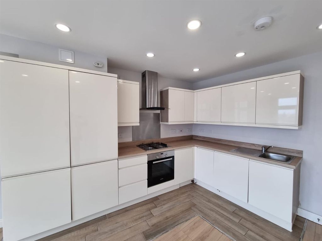 Property photo 3 of 8 Whatsapp Image 2026-02-27 At 11.11.22 Am (5).Jpeg