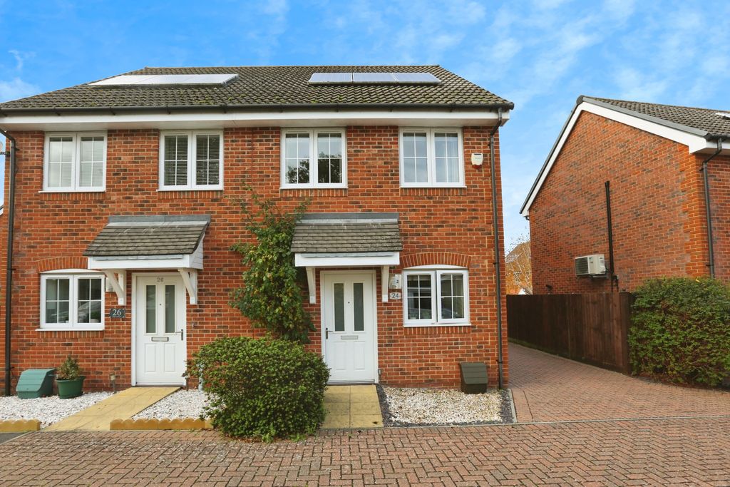 Property photo 2 of 20