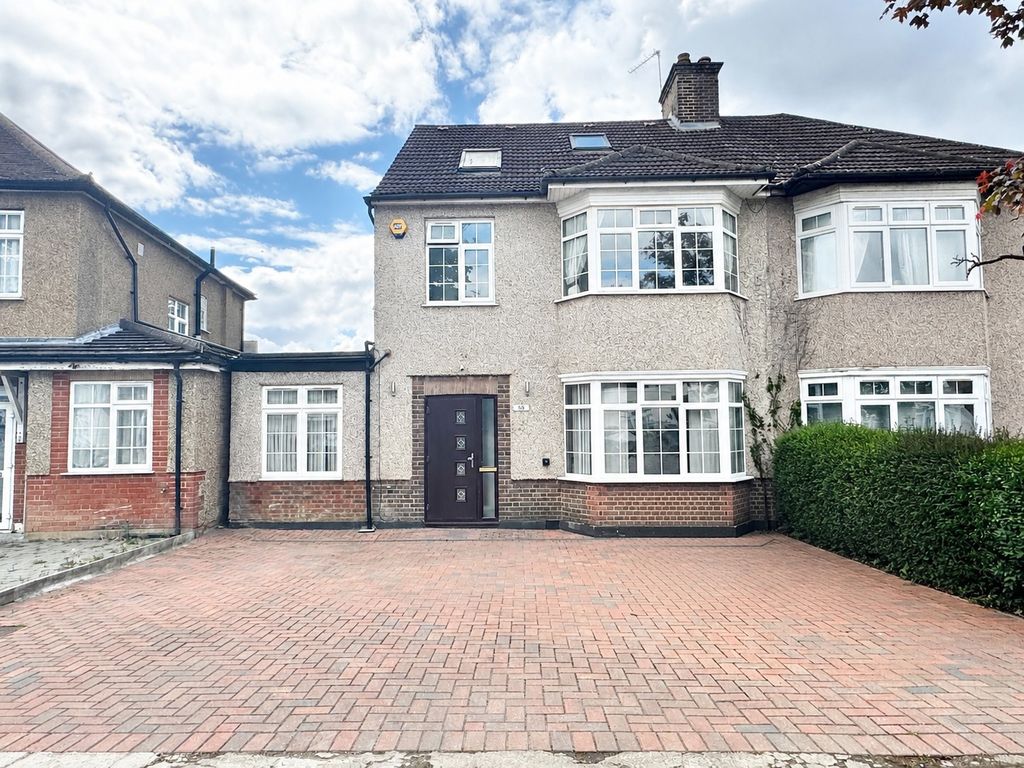 Property photo 1 of 33