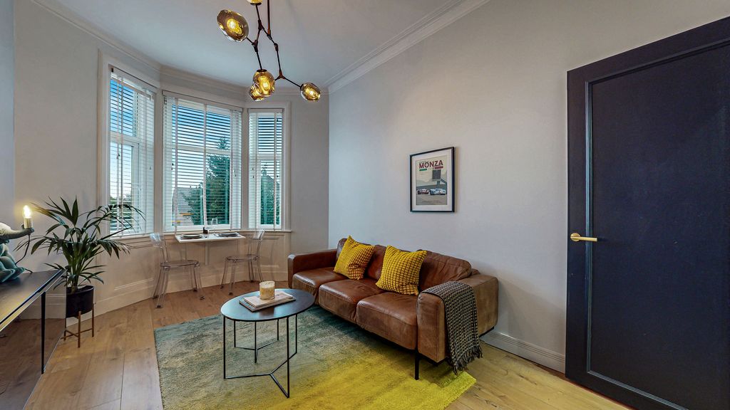 Property photo 3 of 25 17-Print-21c Easwald Bank_31