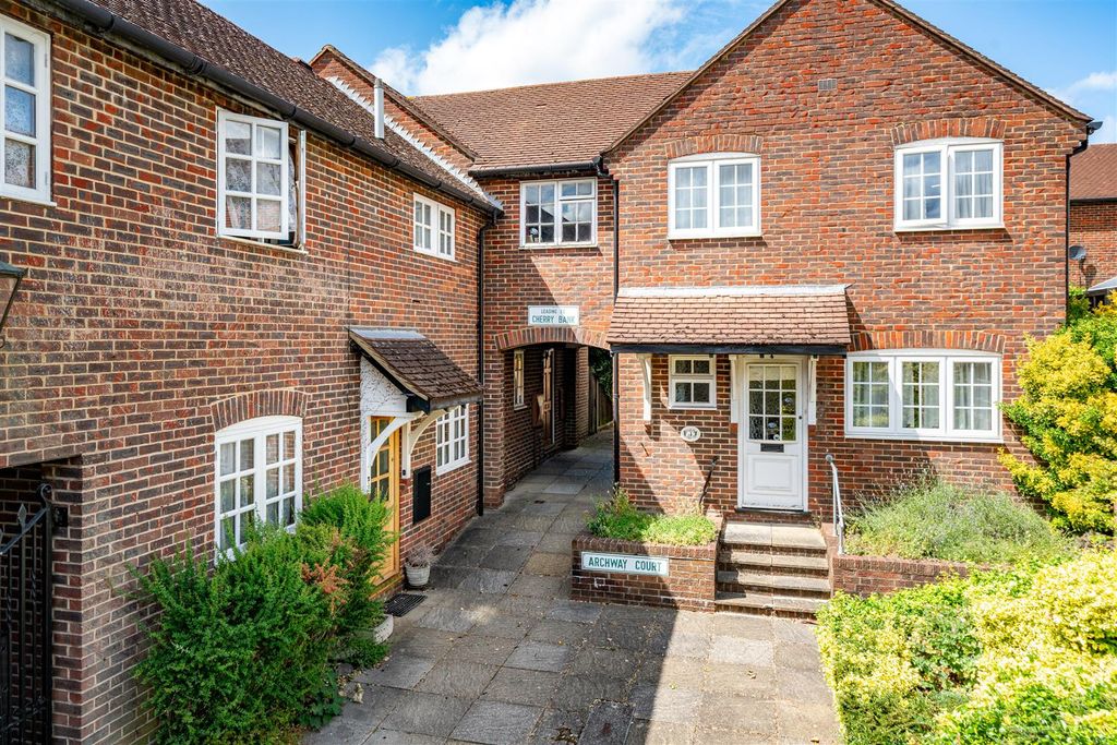 Property photo 1 of 15 3-Acrhway-Court-7650.Jpg