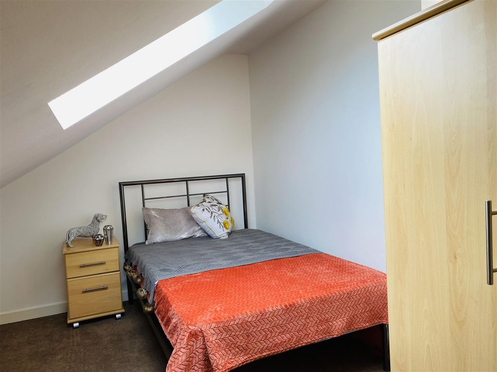 Property photo 3 of 5 Img-8652 - Copy.Jpg