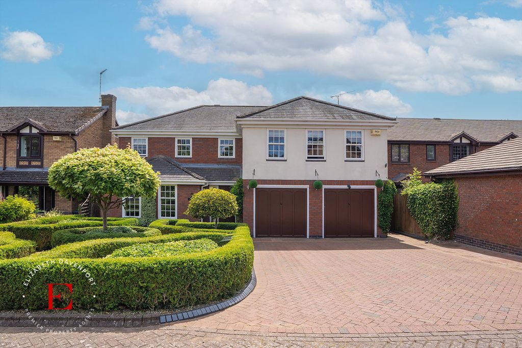 Property photo 2 of 34