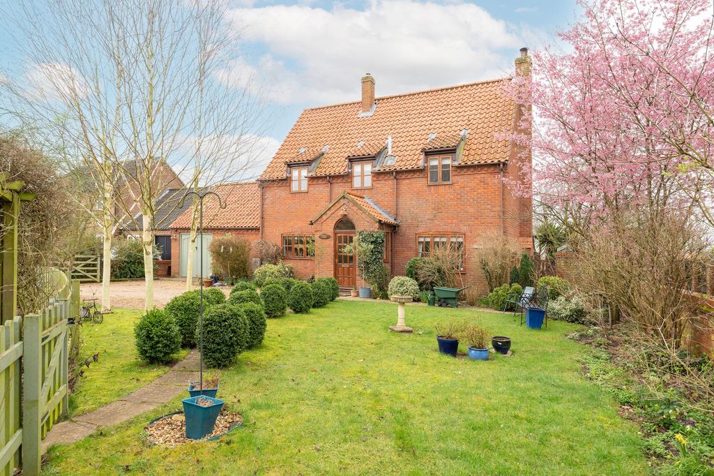 Property photo 1 of 31