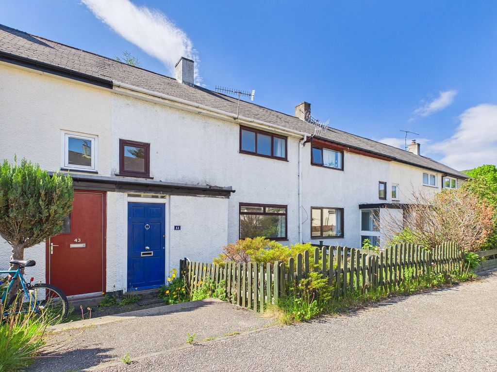 Property photo 1 of 24