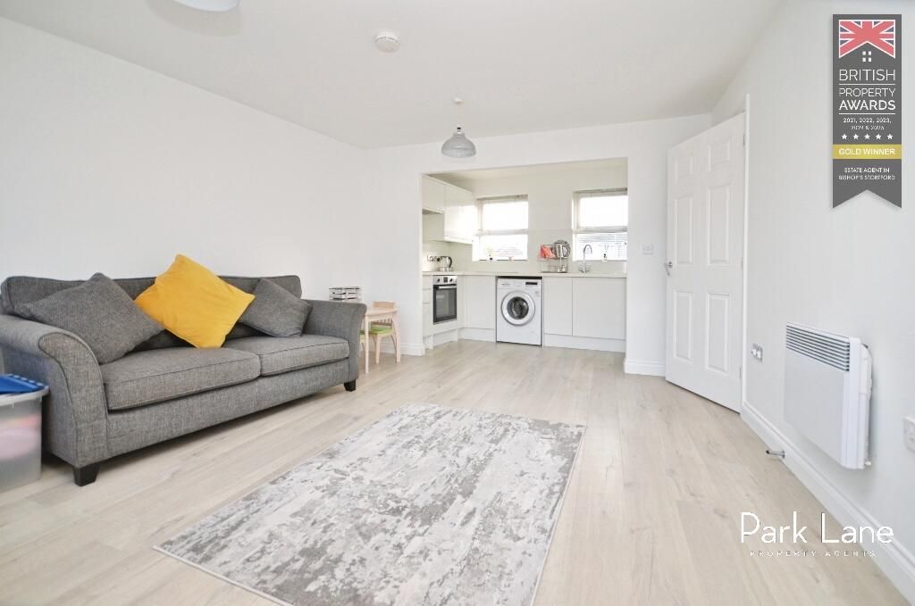 Property photo 3 of 10