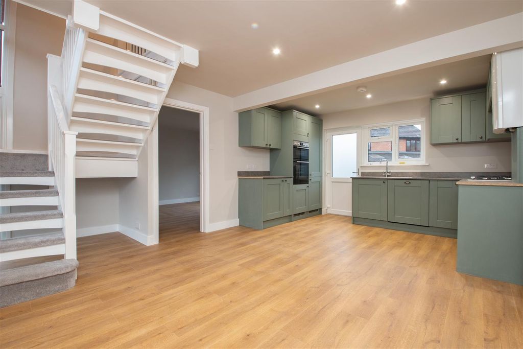 Property photo 2 of 15 7Pyks_6.Jpg