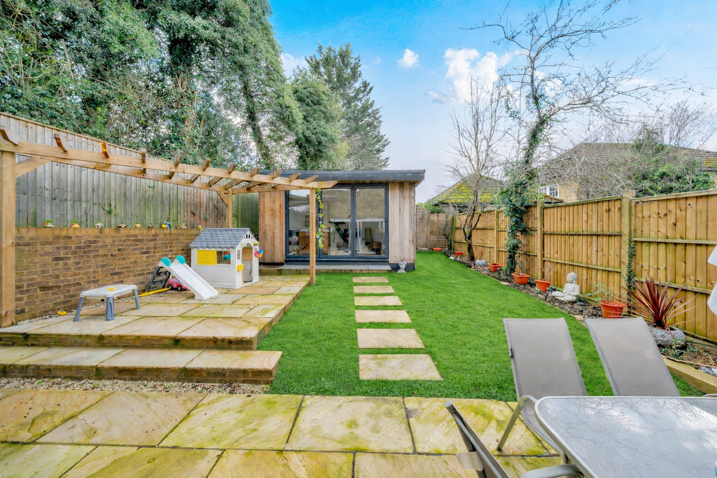 Property photo 2 of 13