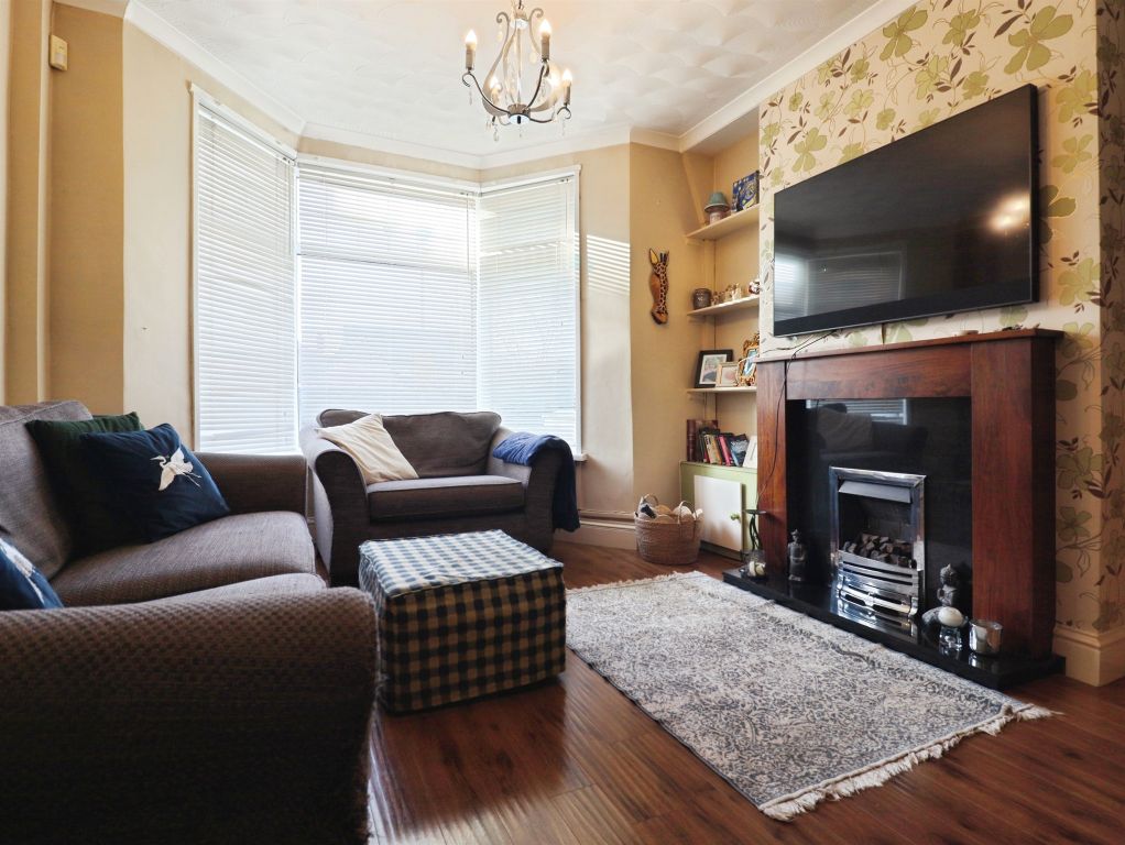 Property photo 3 of 20