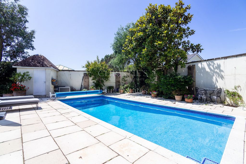 Property photo 2 of 31 Not Specified