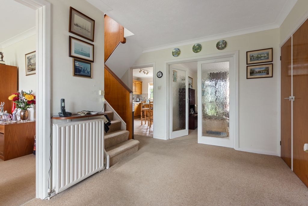 Property photo 2 of 15