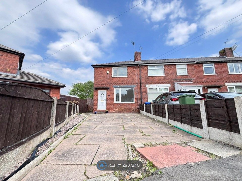 Property photo 2 of 14