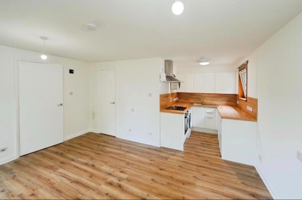 Property photo 3 of 6 Photo 3