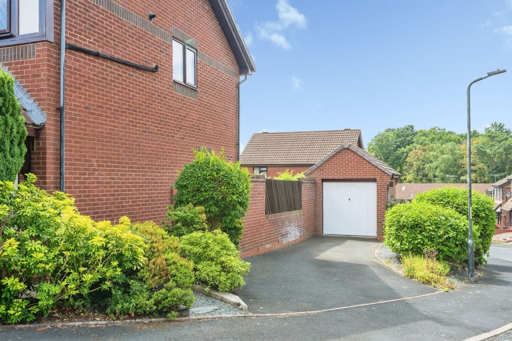 Property photo 2 of 18 Pbox-Img.Jpg