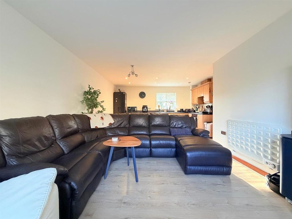 Property photo 2 of 10 Whatsapp Image 2026-03-05 At 4.58.27 Pm (1).Jpeg