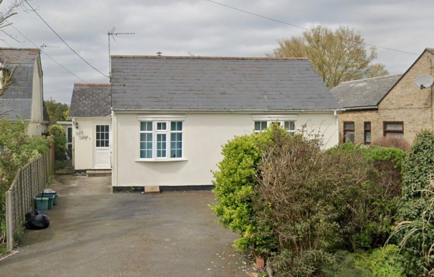Property photo 1 of 12