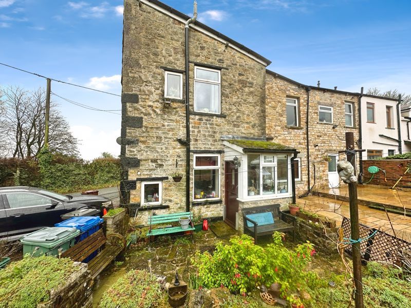 Property photo 2 of 8 Photo 2