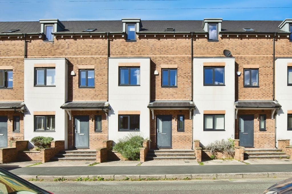 Property photo 1 of 17 Photo