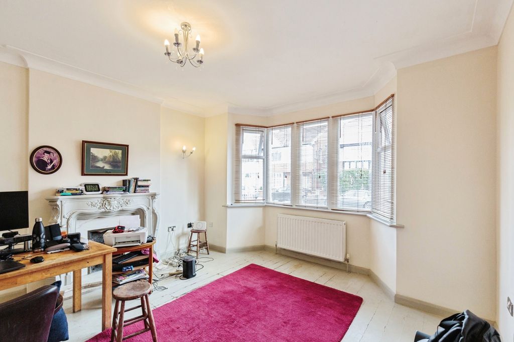 Property photo 3 of 22 Pbox-Img.Jpg