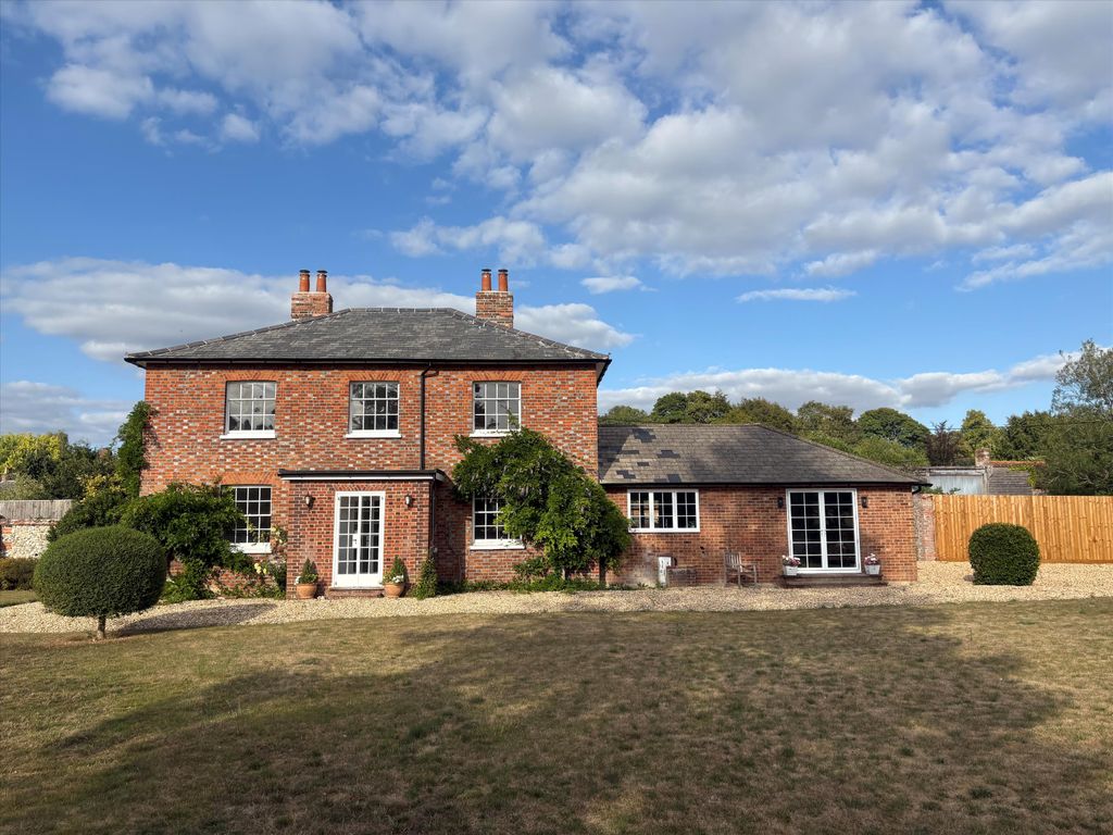 Property photo 1 of 22 Image