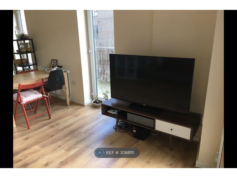 Property photo 3 of 13 Living Room