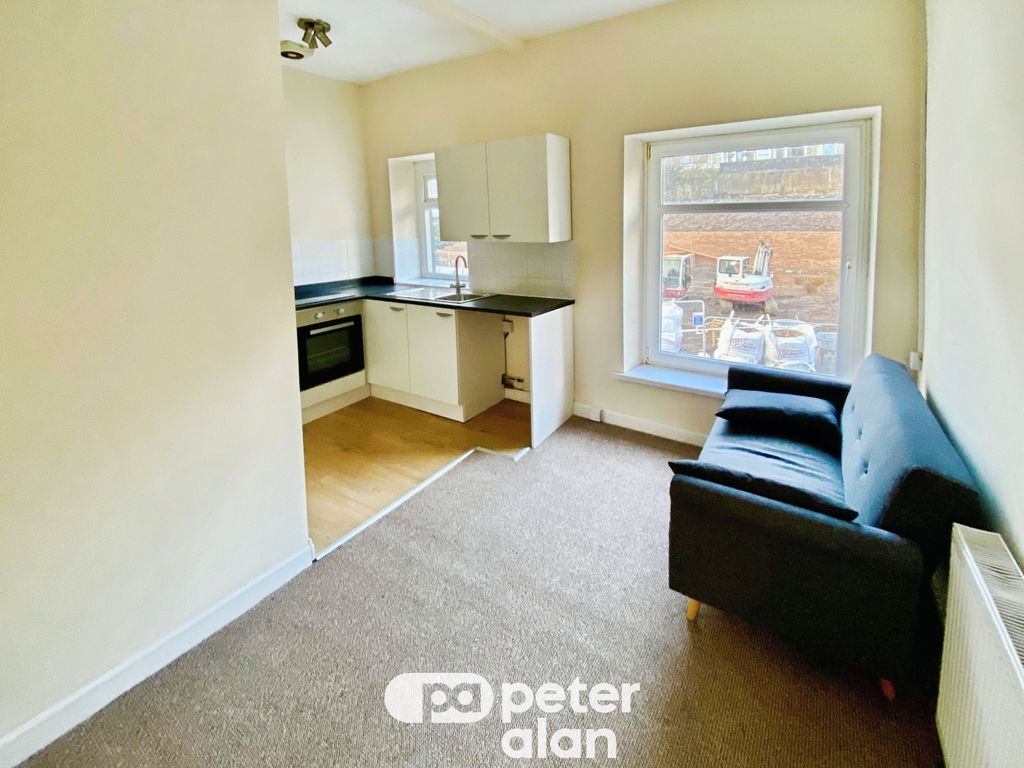 Property photo 3 of 5 Living Room