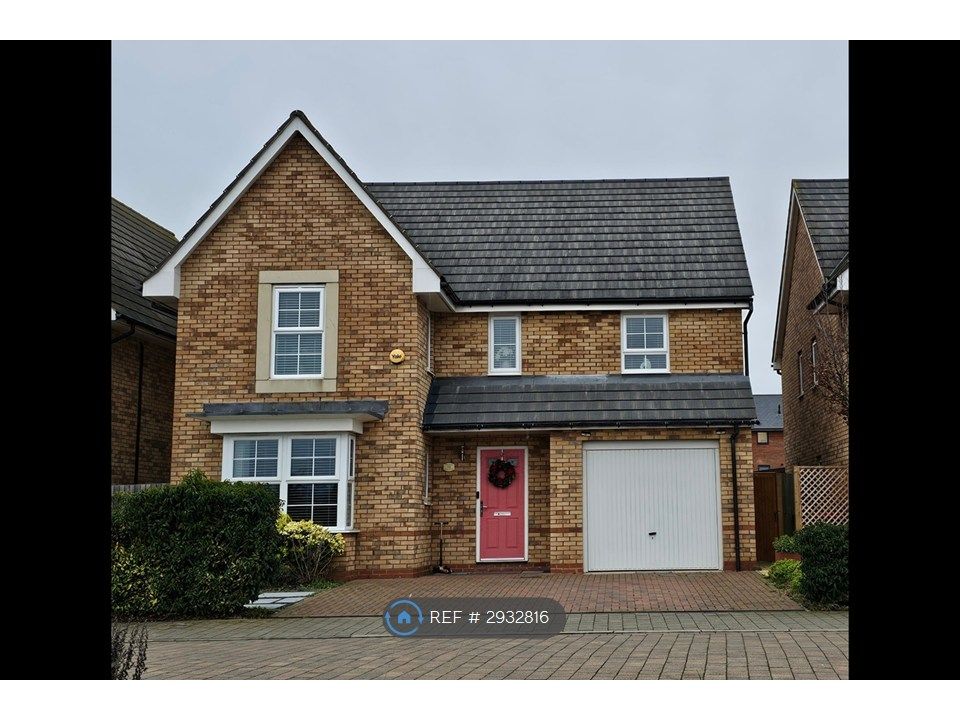 Property photo 1 of 32