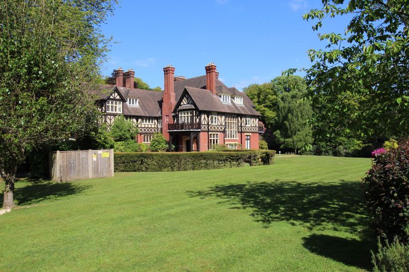 Property photo 2 of 17 External