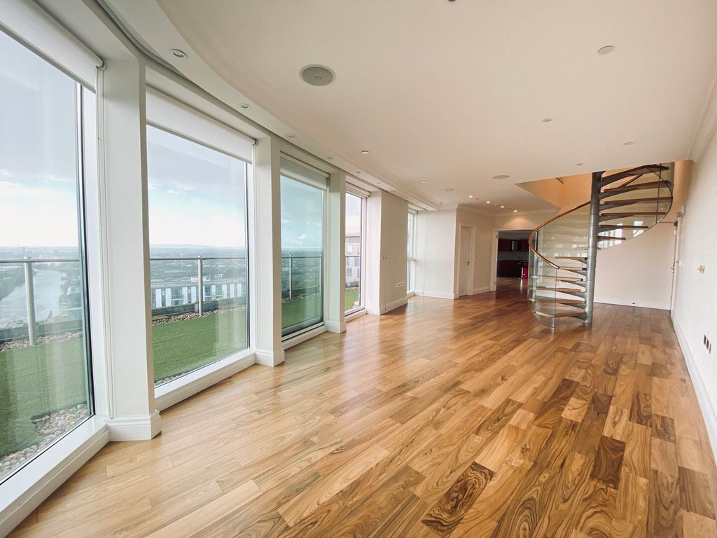 Property photo 2 of 30 Img_34576_34_Original.Jpg