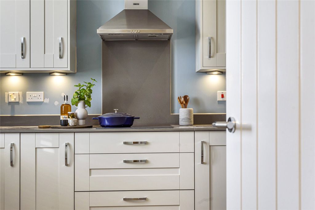 Property photo 3 of 6 Picture No. 07