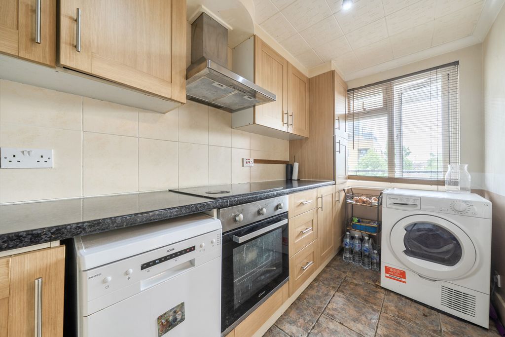 Property photo 2 of 16 1469445 (15).Jpg