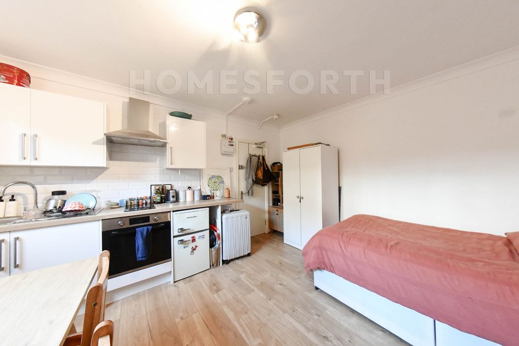 Property photo 1 of 6 Photo 1