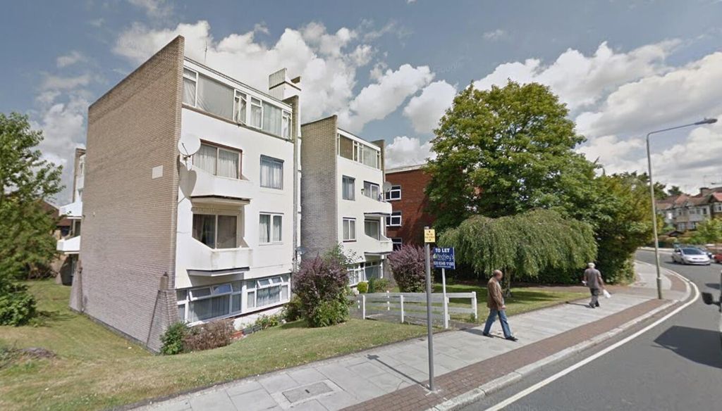 Property photo 2 of 3 Front (Exterior)