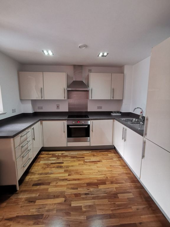 Property photo 2 of 10